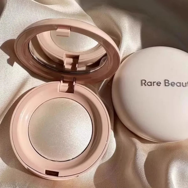 Silky Glass Glow Compact Highlighter